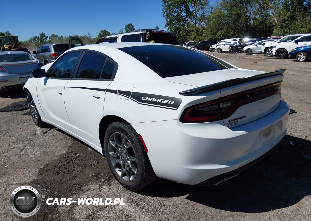 2017 Dodge Charger Se Awd VIN:2C3CDXFG8HH557703 - 3