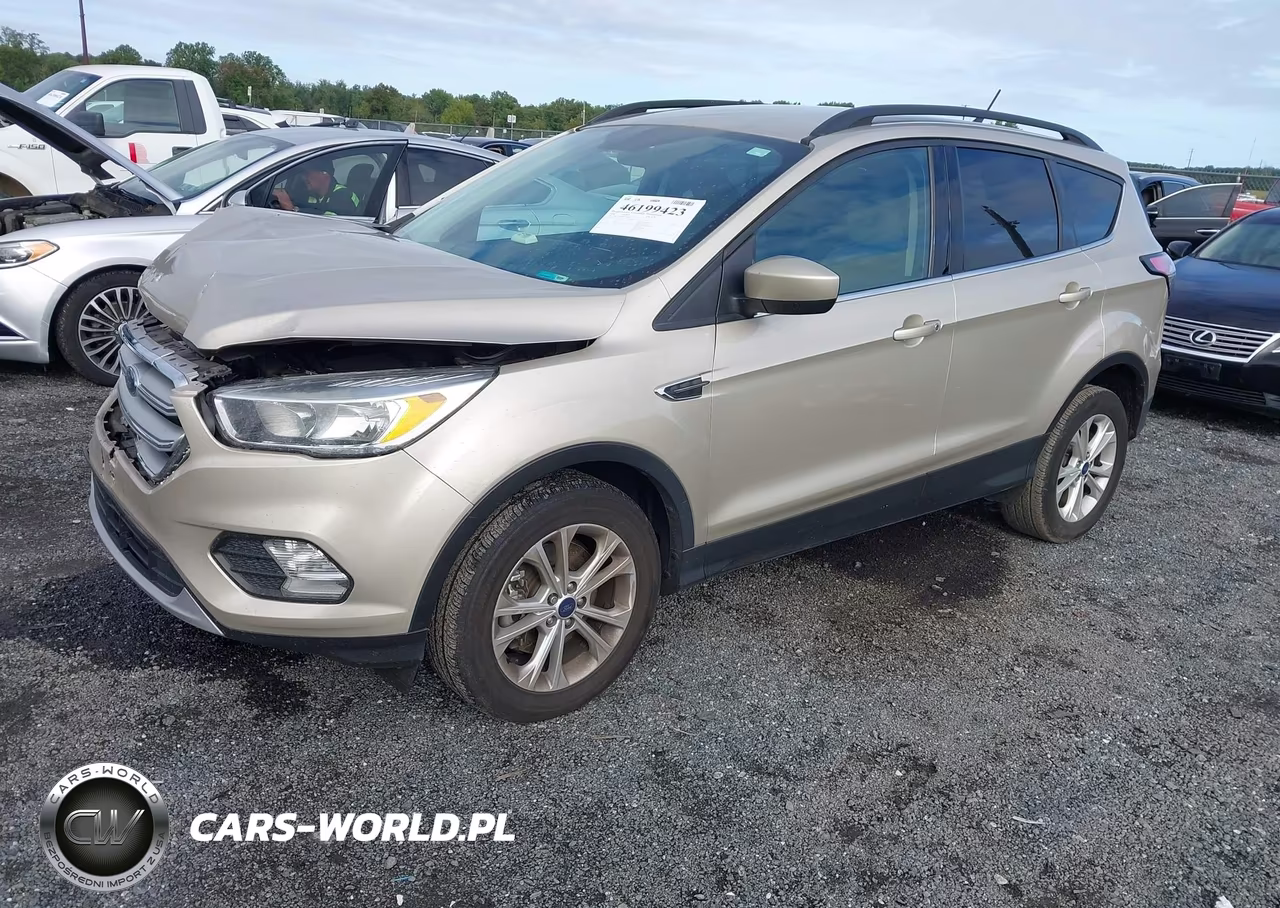 2018 Ford Escape Se VIN:1FMCU9GD9JUA88292 - 2