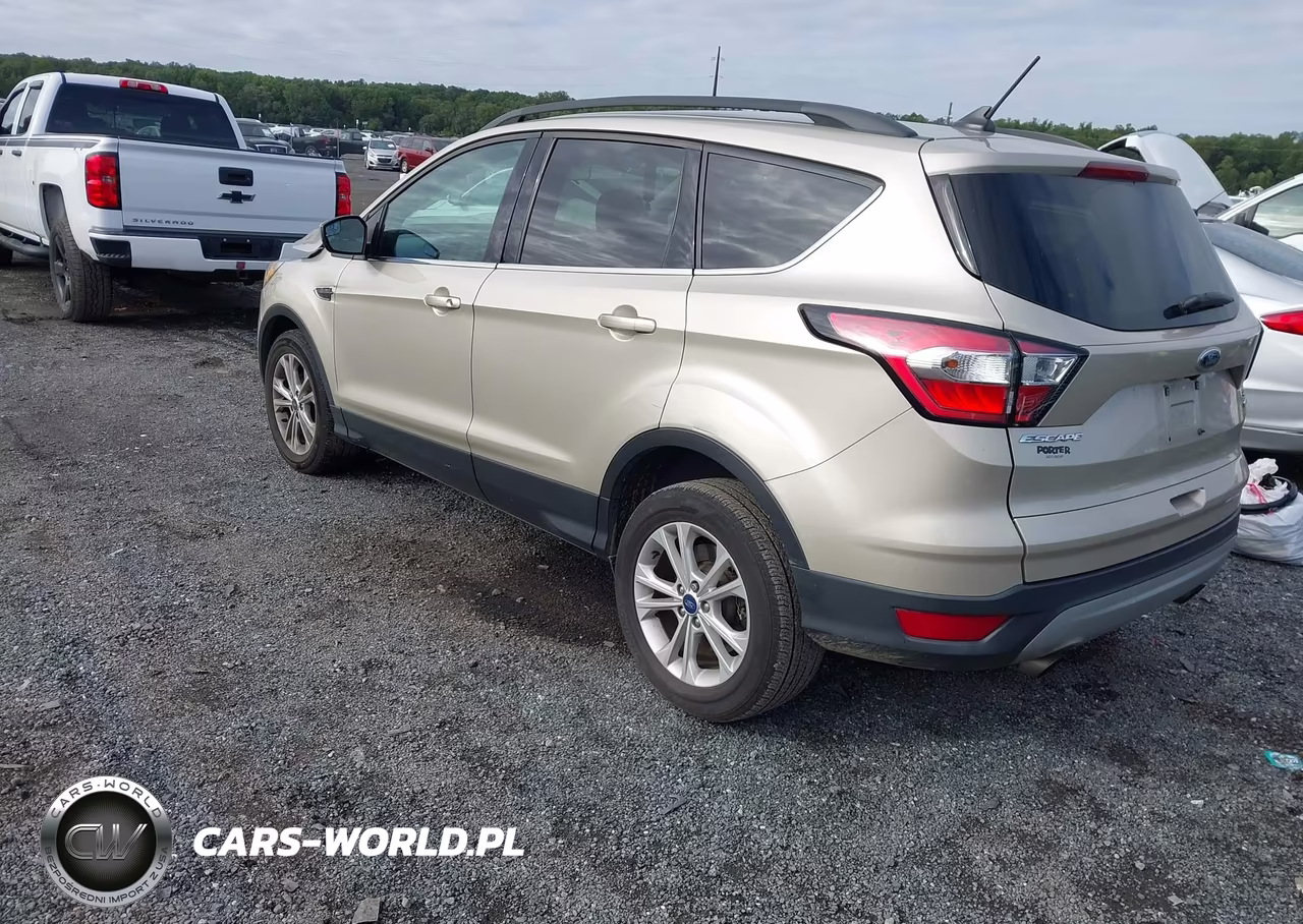 2018 Ford Escape Se VIN:1FMCU9GD9JUA88292 - 3