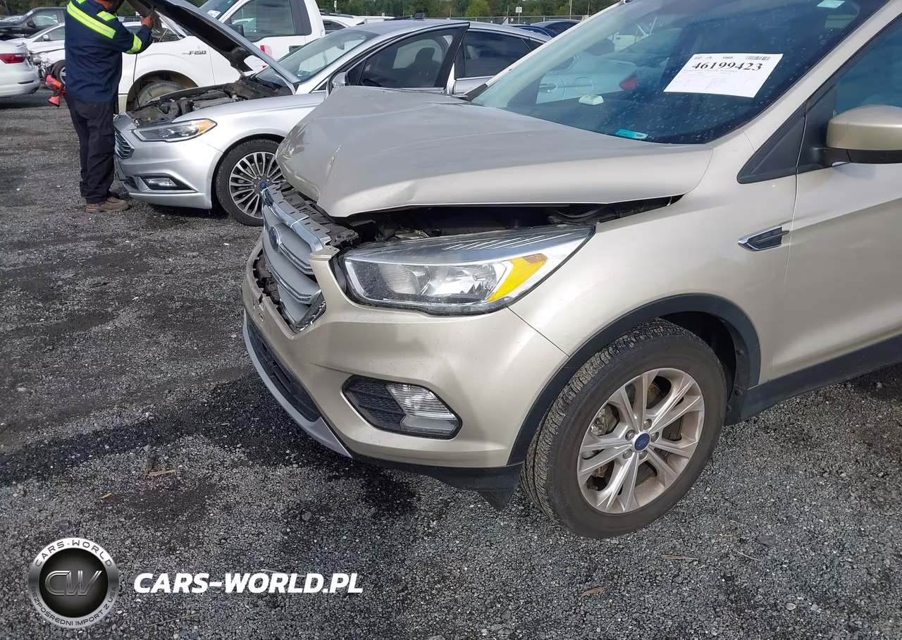 2018 Ford Escape Se VIN:1FMCU9GD9JUA88292 - 6