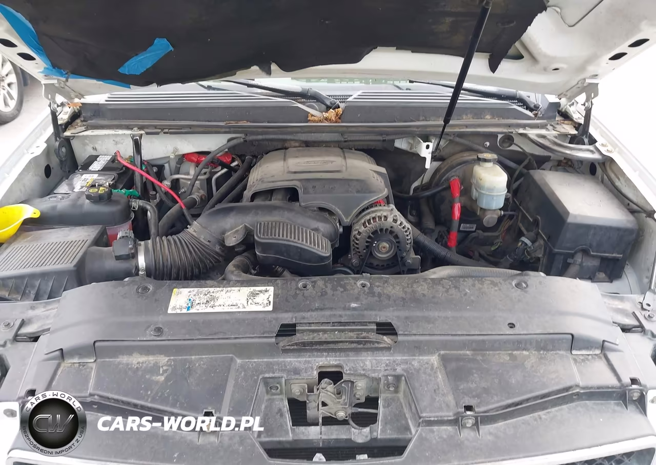 2010 Chevrolet Suburban 1500 Lt1 VIN:1GNUCJE06AR216835 - 10