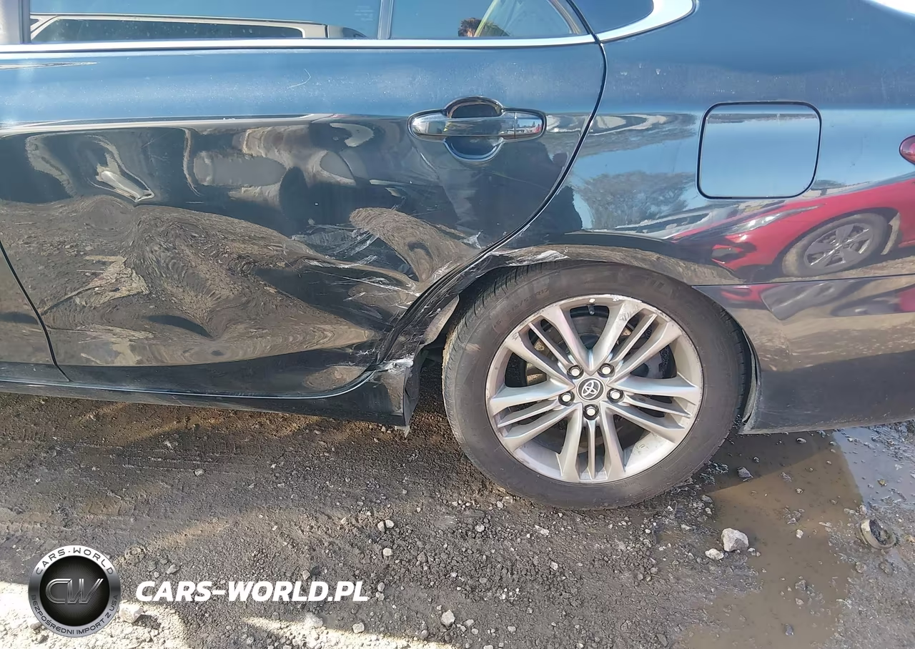 2015 Toyota Camry Se VIN:4T1BF1FK6FU009353 - 6