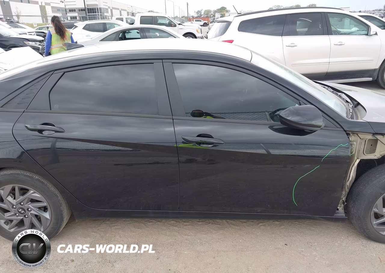 2024 Hyundai Elantra Sel VIN:KMHLM4DG9RU659910 - 13