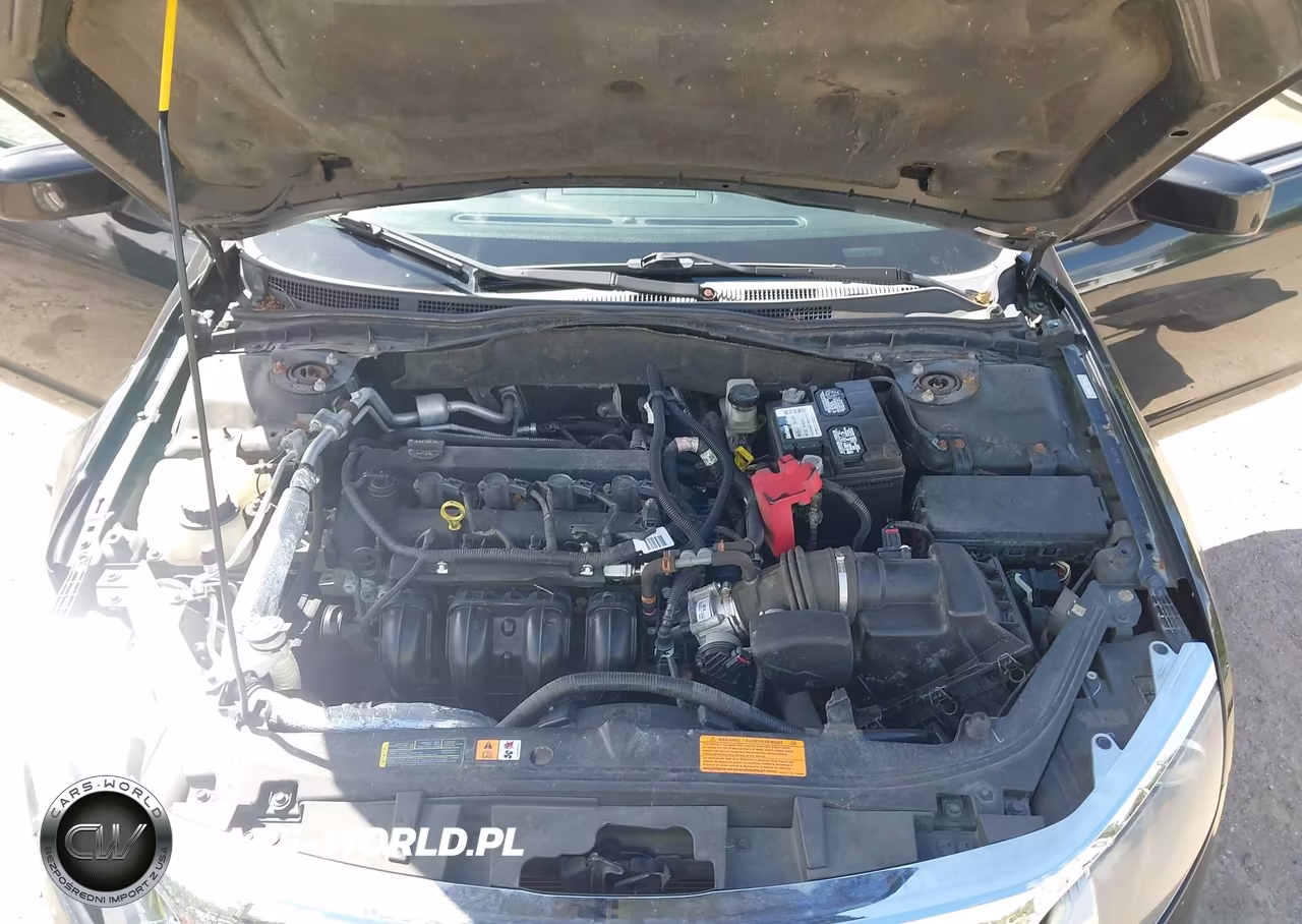 2011 Ford Fusion Se VIN:3FAHP0HA1BR273100 - 10