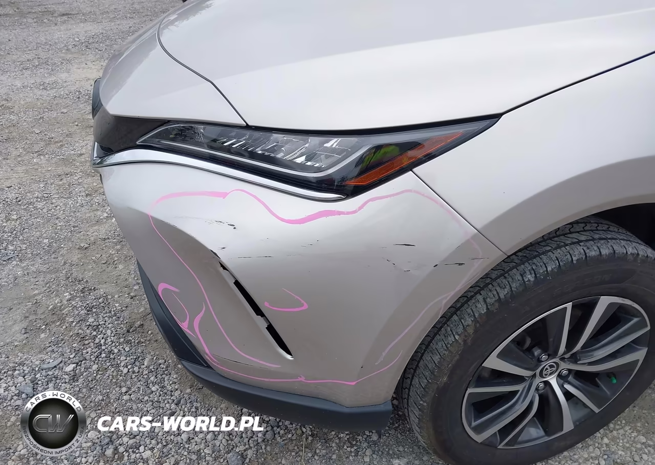 2021 Toyota Venza Le VIN:JTEAAAAH1MJ002850 - 19