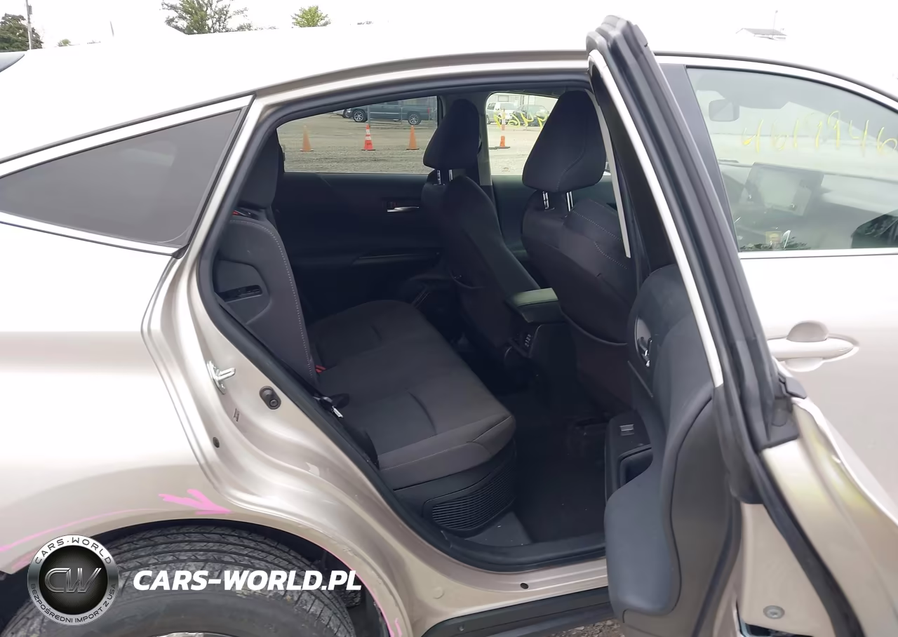 2021 Toyota Venza Le VIN:JTEAAAAH1MJ002850 - 8