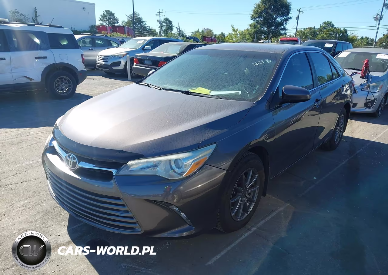2015 Toyota Camry Le VIN:4T1BF1FK3FU079571 - 2