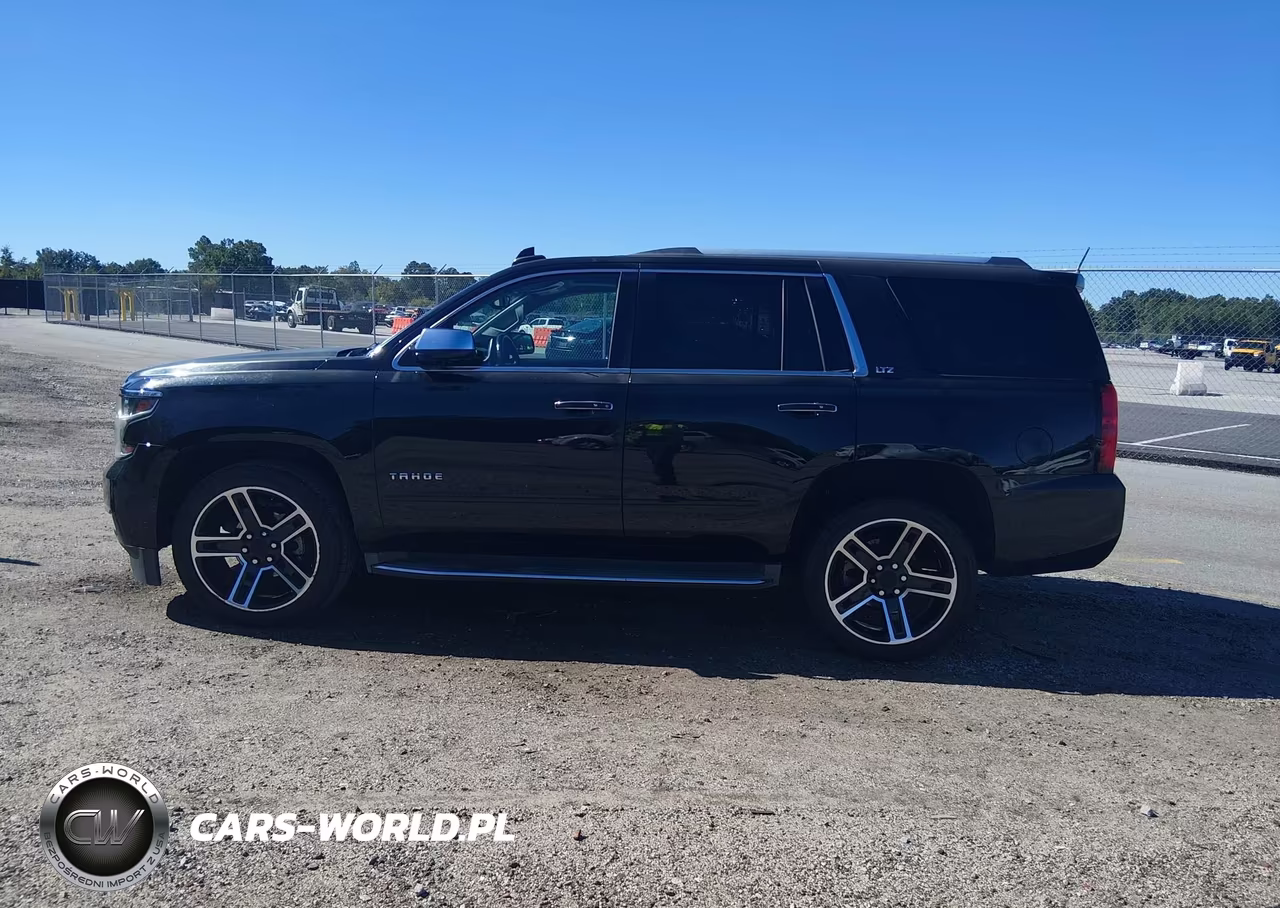 2016 Chevrolet Tahoe Ltz VIN:1GNSCCKC9GR214183 - 14
