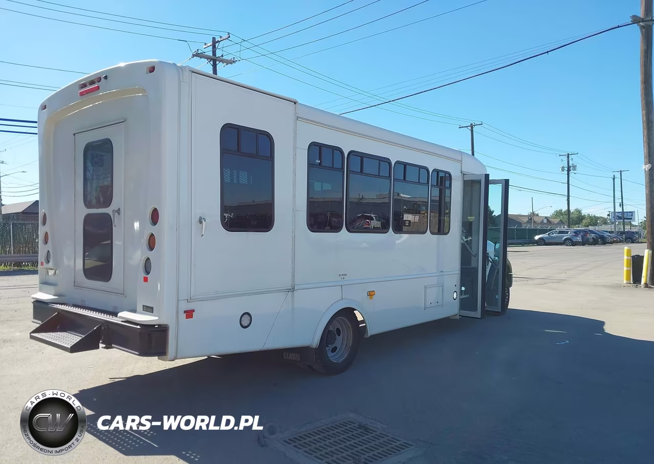 2021 Ford F-450 Chasis Xl VIN:1FDUF4GT3MED73092 - 4