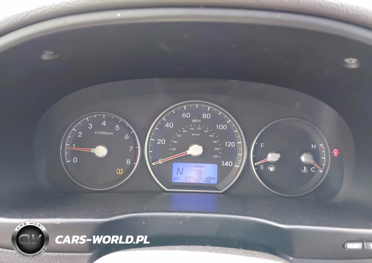 2012 Hyundai Santa Fe Gls VIN:5XYZGDABXCG125726 - 7