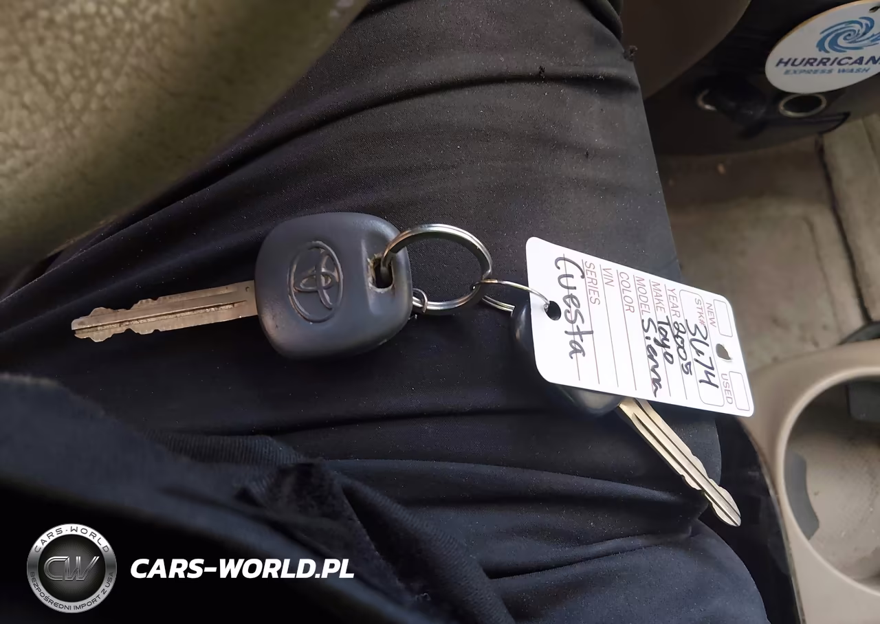 2005 Toyota Sienna Le VIN:5TDZA23C25S374796 - 11