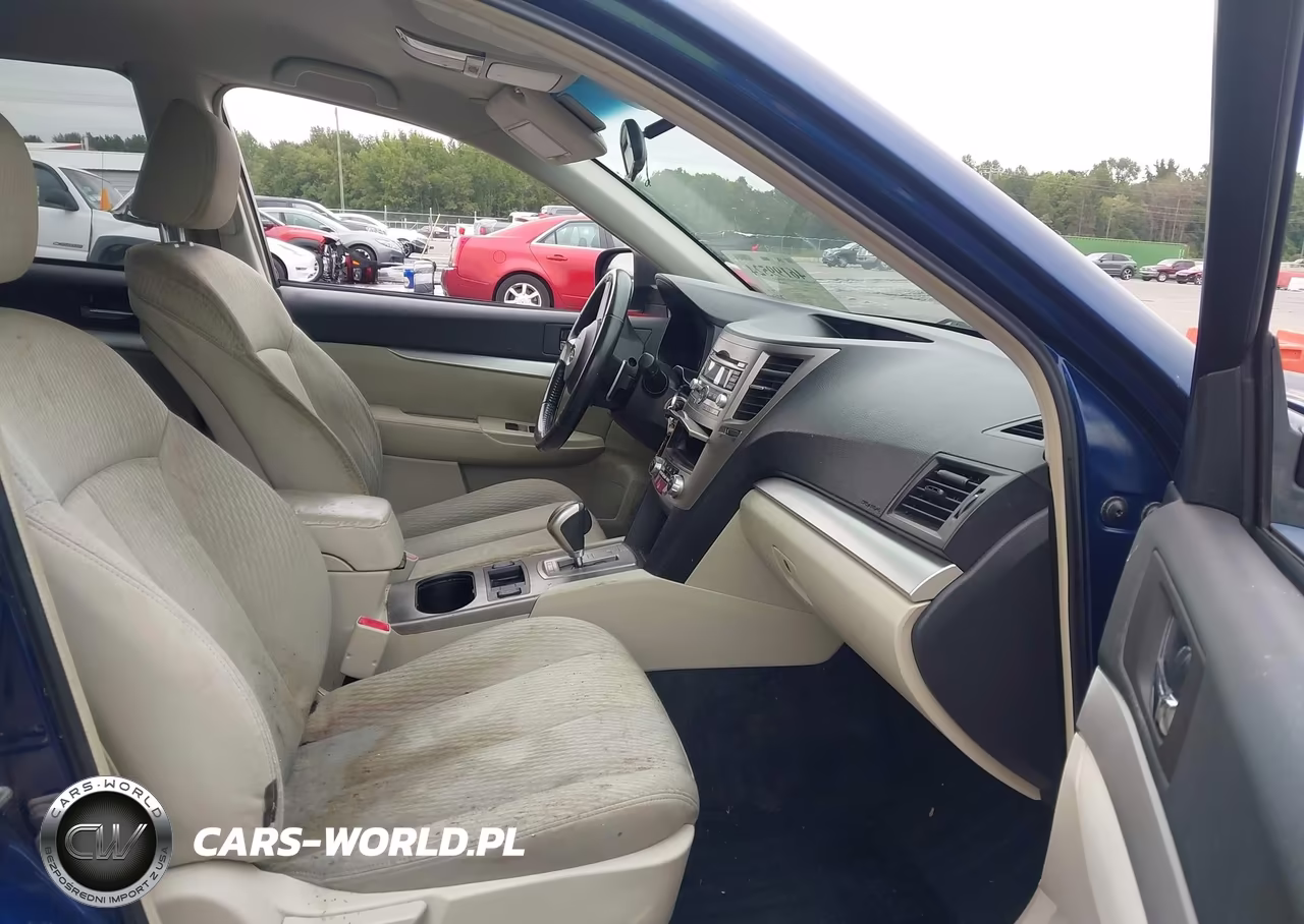 2011 Subaru Outback 2.5I Premium VIN:4S4BRBCC3B3374888 - 5