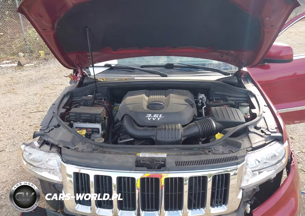 2012 Jeep Grand Cherokee Laredo VIN:1C4RJFAG4CC134712 - 10