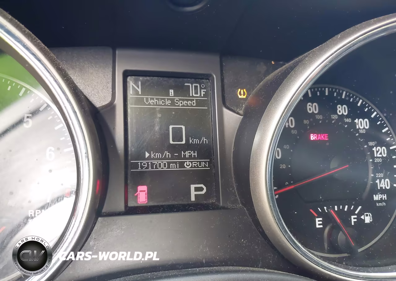 2012 Jeep Grand Cherokee Laredo VIN:1C4RJFAG4CC134712 - 15