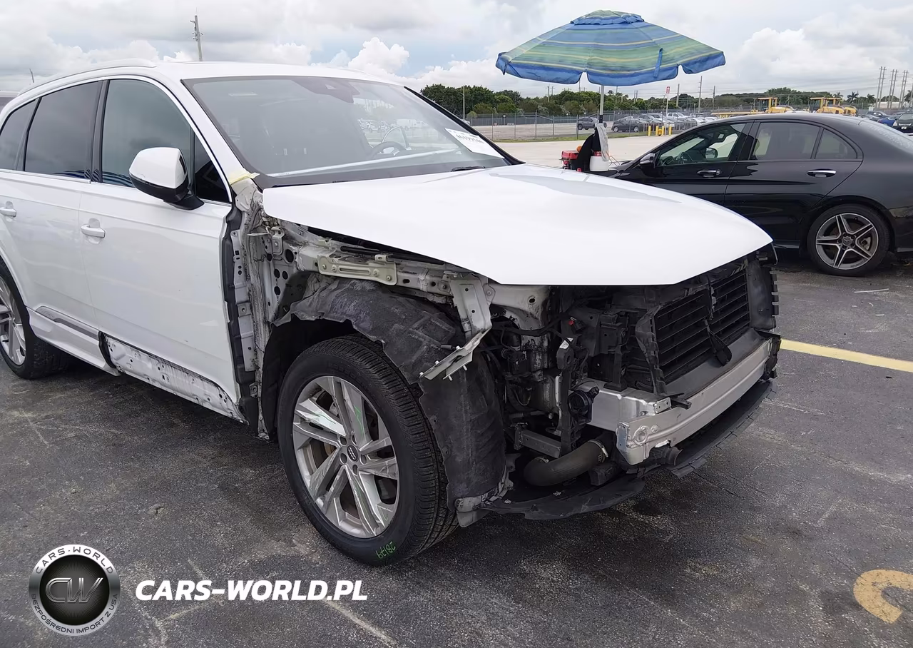 2020 Audi Q7 Premium Plus 45 Tfsi Quattro Tiptronic VIN:WA1LJAF73LD009576 - 6