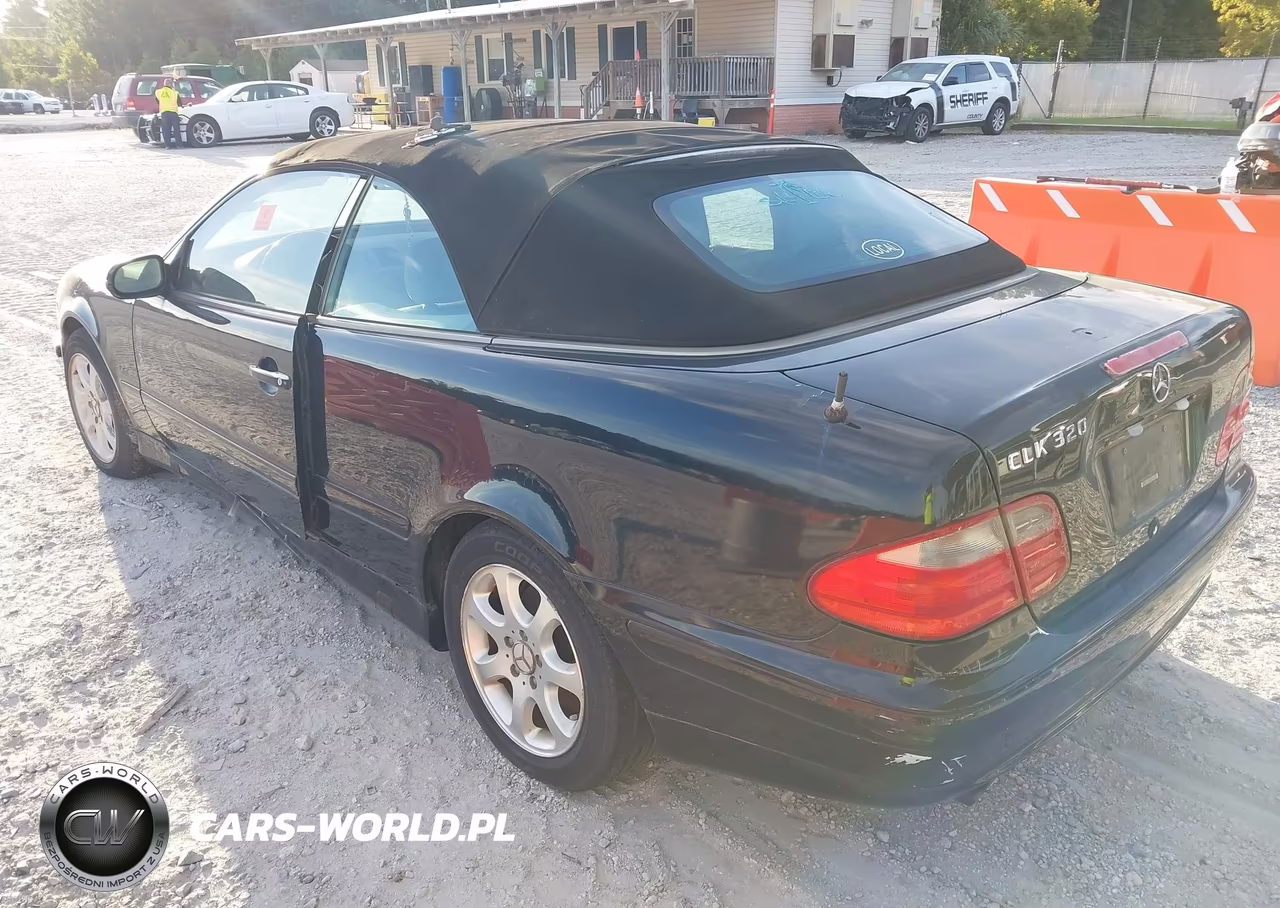 2000 Mercedes-Benz Clk-Class VIN:WDBLK65G3YT039156 - 3