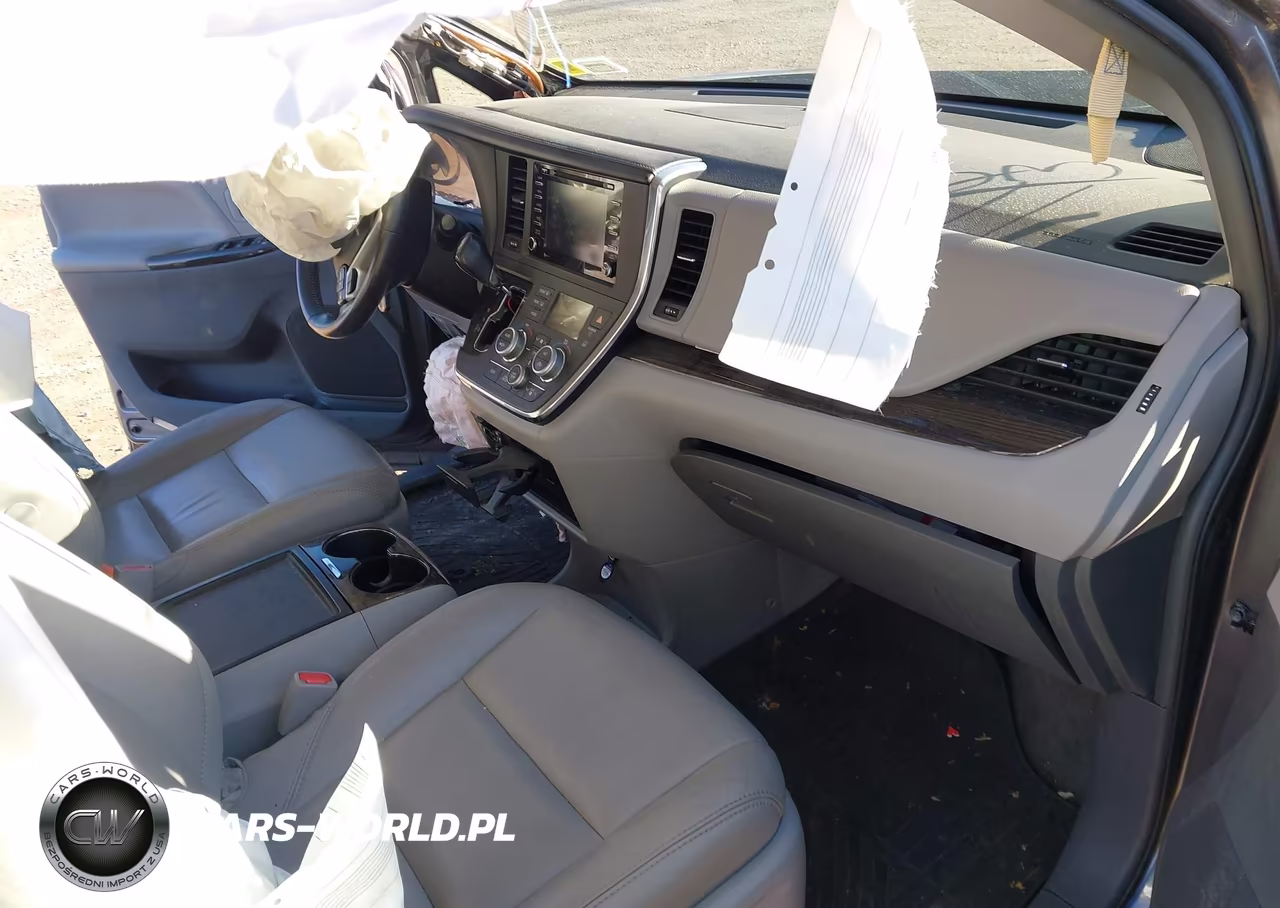2018 Toyota Sienna Xle 8 Passenger VIN:5TDYZ3DC5JS925175 - 5