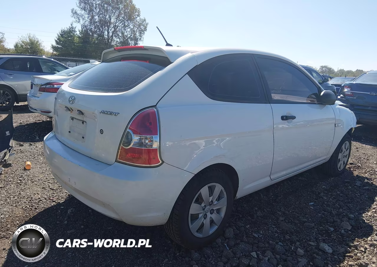 2009 Hyundai Accent Man Gs VIN:KMHCM36C29U107010 - 4