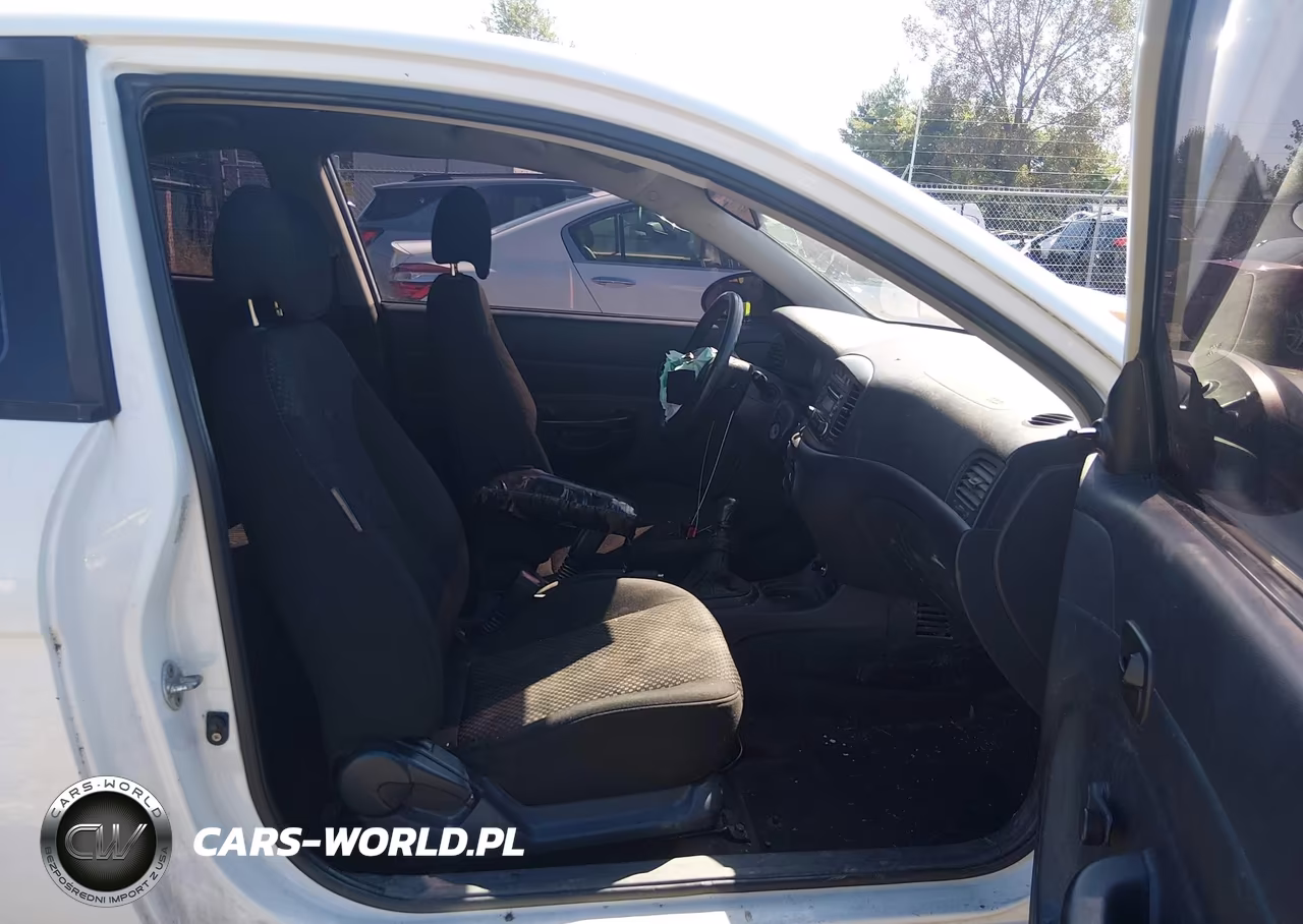 2009 Hyundai Accent Man Gs VIN:KMHCM36C29U107010 - 5