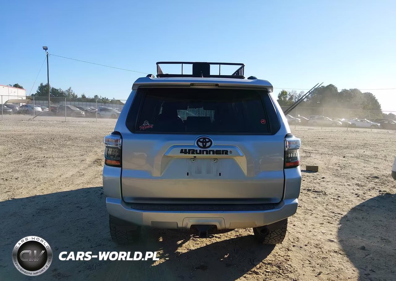 2018 Toyota 4Runner Sr5 VIN:JTEBU5JR6J5576926 - 17