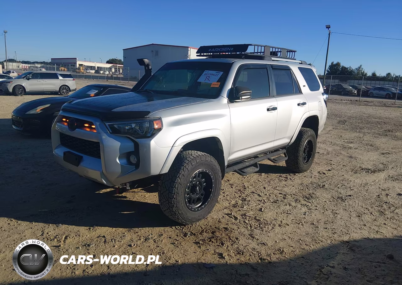 2018 Toyota 4Runner Sr5 VIN:JTEBU5JR6J5576926 - 2