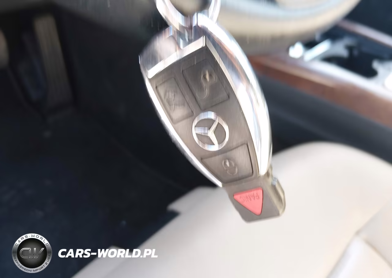 2012 Mercedes-Benz E 350 4Matic VIN:WDDHF8JB2CA621227 - 11