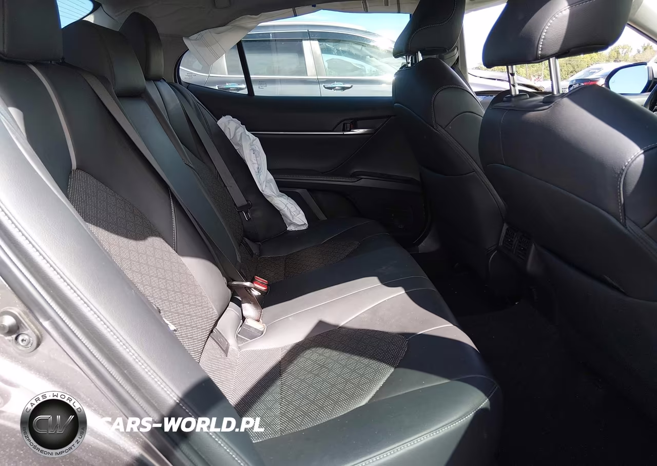 2019 Toyota Camry Xse VIN:4T1B61HK1KU836359 - 8