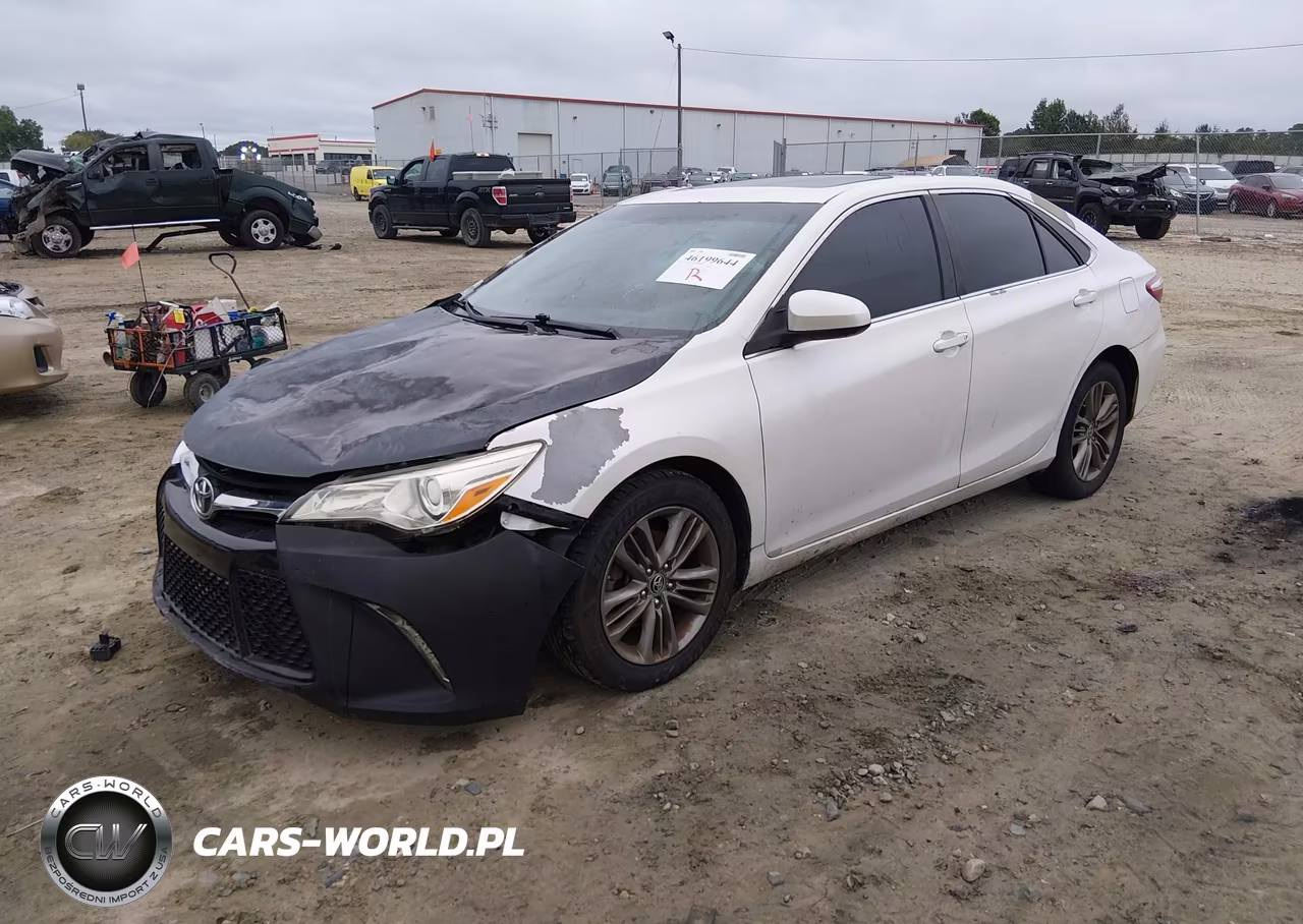 2015 Toyota Camry Se VIN:4T1BF1FK4FU069745 - 2