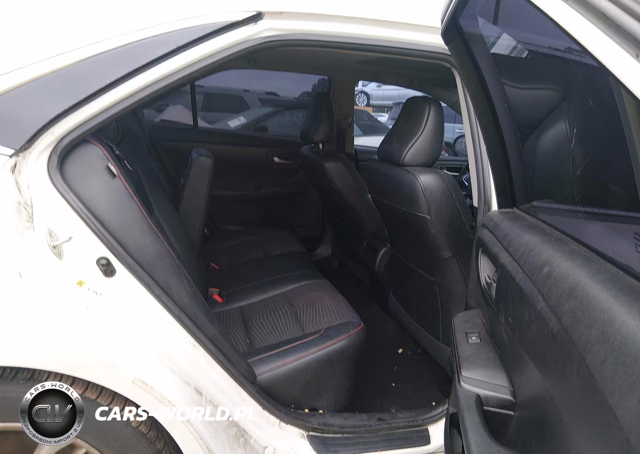 2015 Toyota Camry Se VIN:4T1BF1FK4FU069745 - 8
