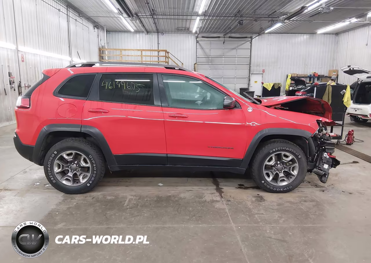 2019 Jeep Cherokee Trailhawk 4X4 VIN:1C4PJMBX2KD168411 - 13