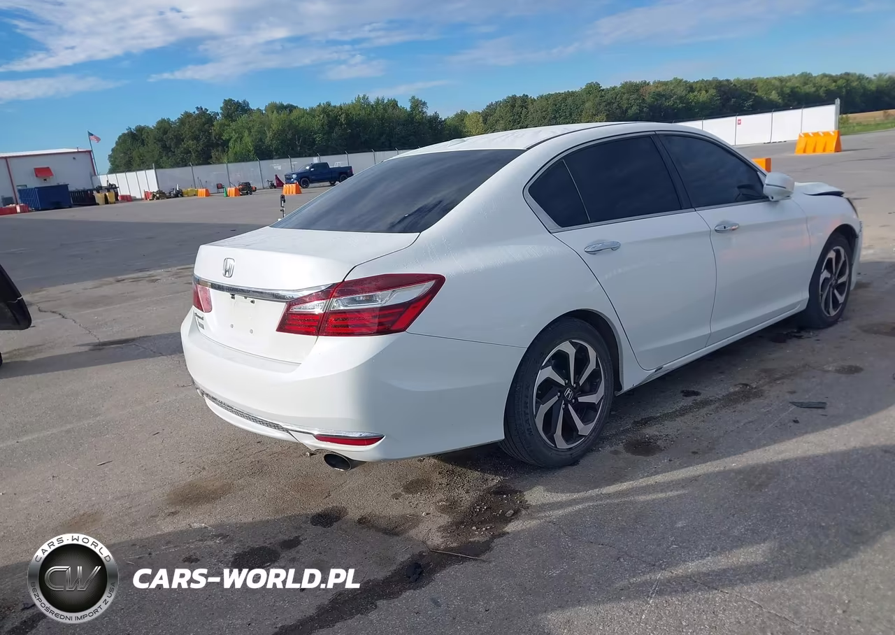 2017 Honda Accord Ex-L VIN:1HGCR2F88HA083339 - 4