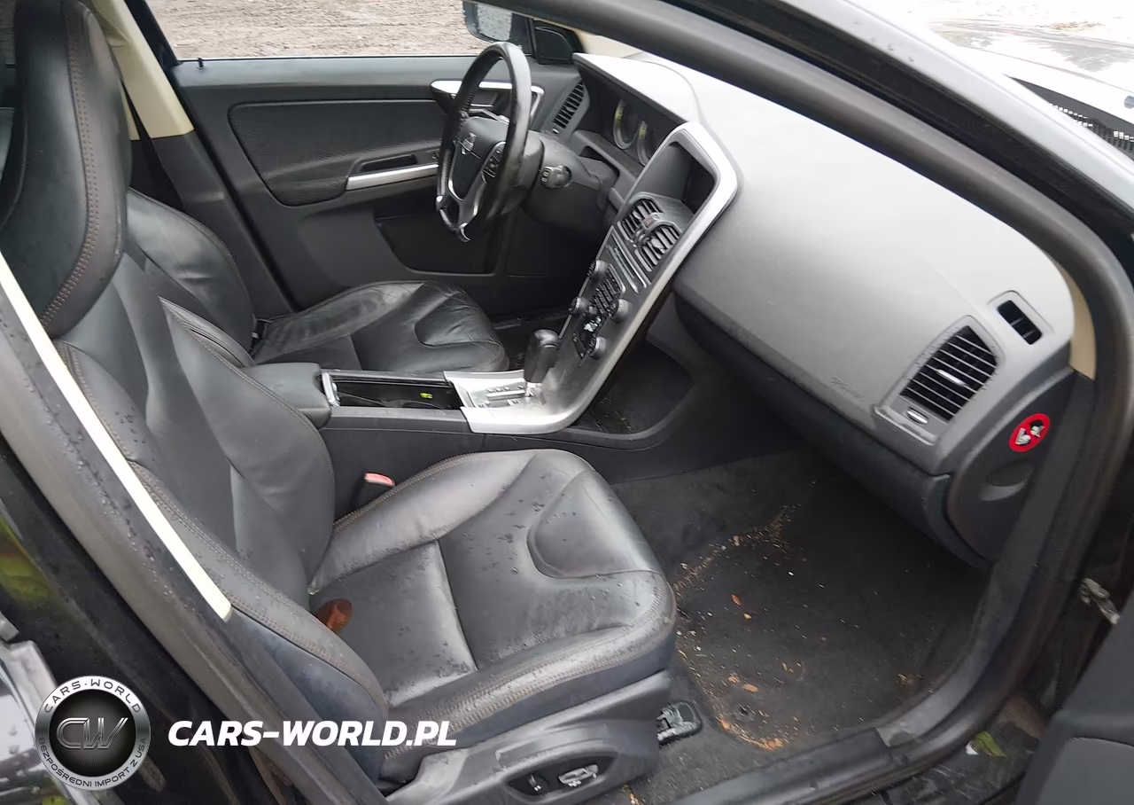 2011 Volvo Xc60 T6-T6 R-Design VIN:YV4902DZ3B2176427 - 5