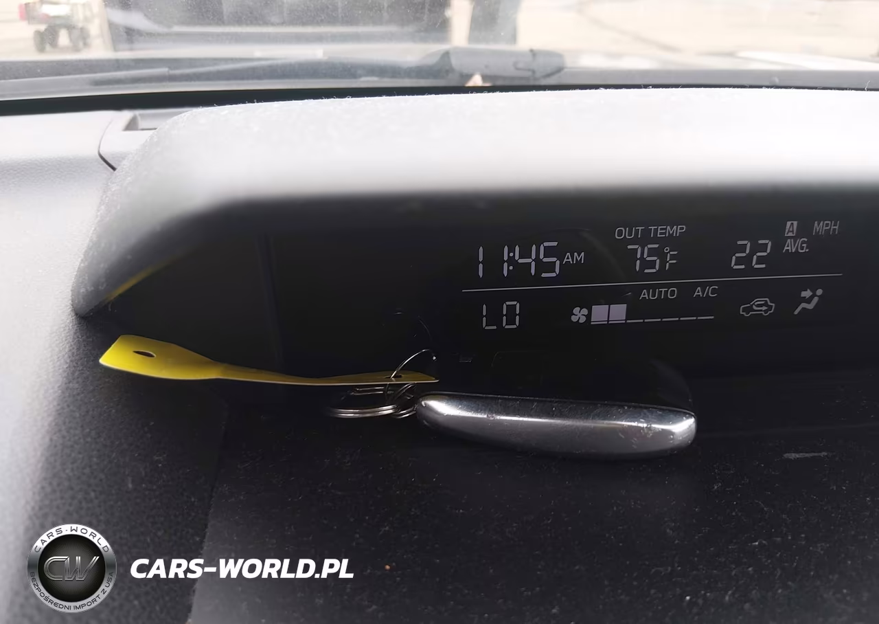 2021 Subaru Crosstrek Premium VIN:JF2GTAEC3M8327435 - 11