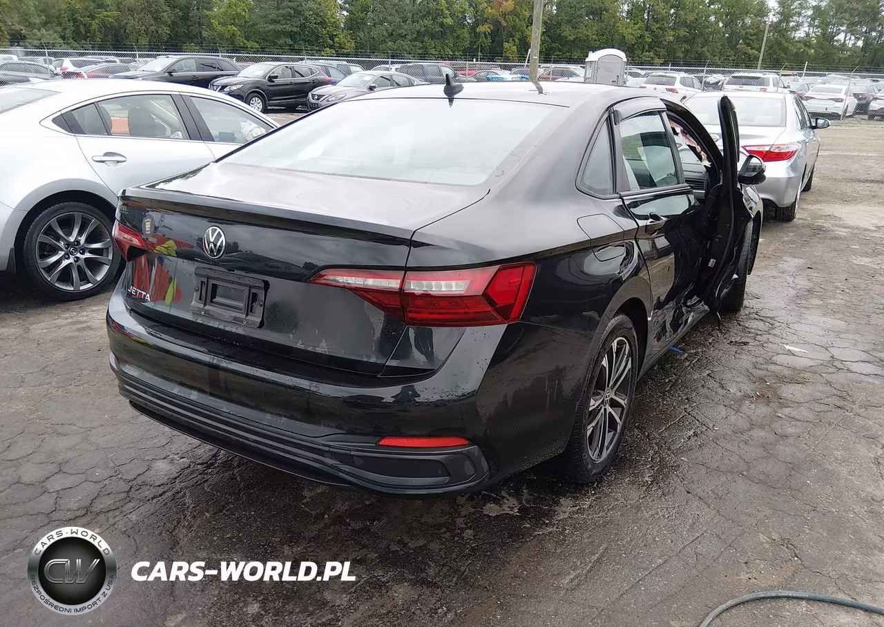 2022 Volkswagen Jetta 1.5T Sport VIN:3VWBM7BU0NM029859 - 4