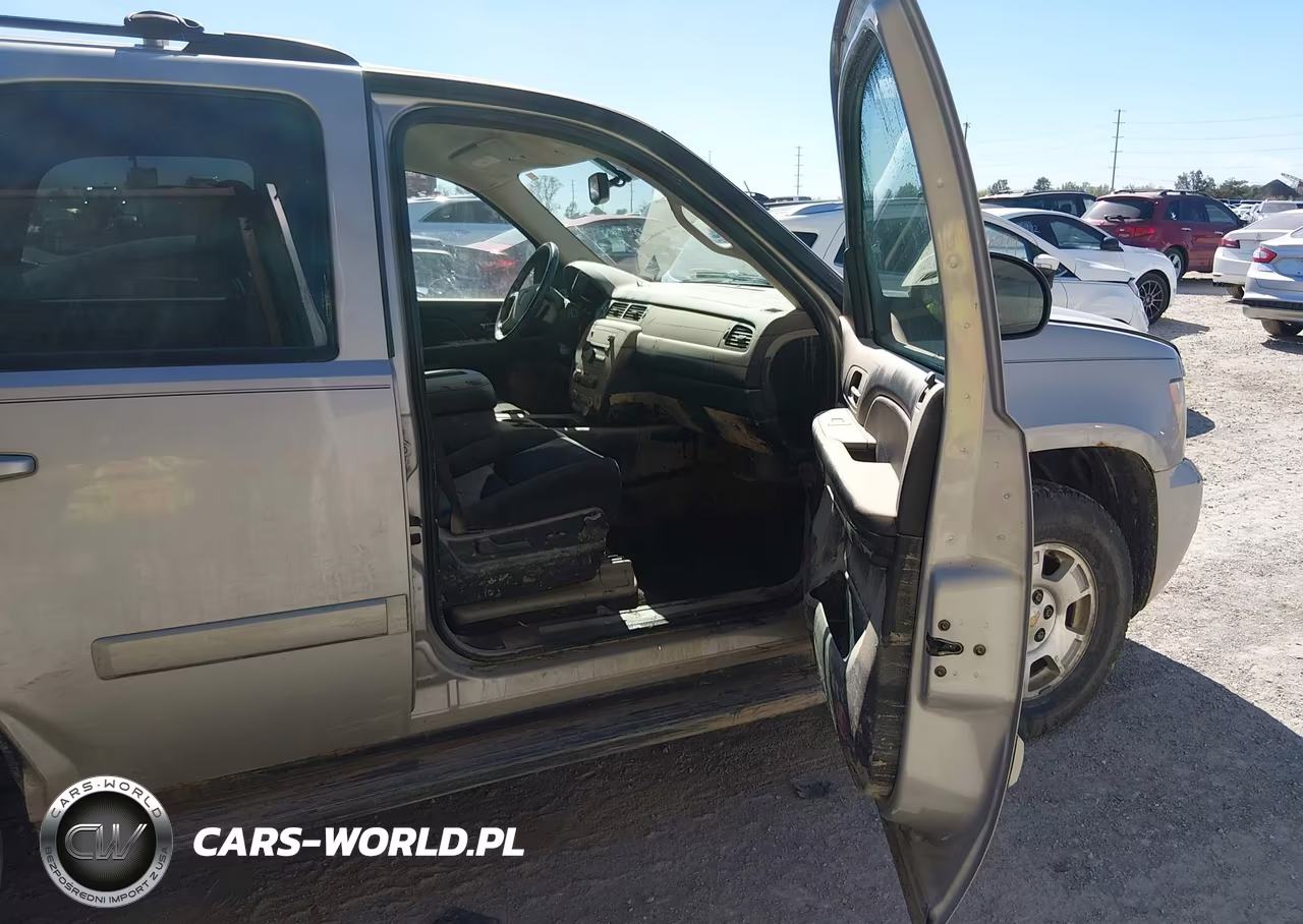 2009 Chevrolet Tahoe Lt1 VIN:1GNFC23019R102044 - 5