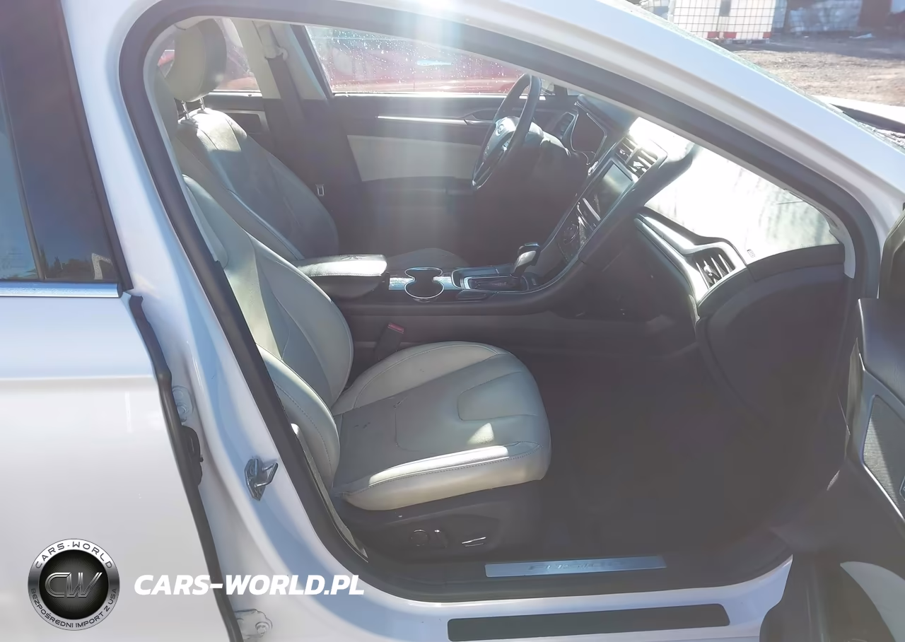 2015 Ford Fusion Hybrid Titanium VIN:3FA6P0RU5FR171787 - 5