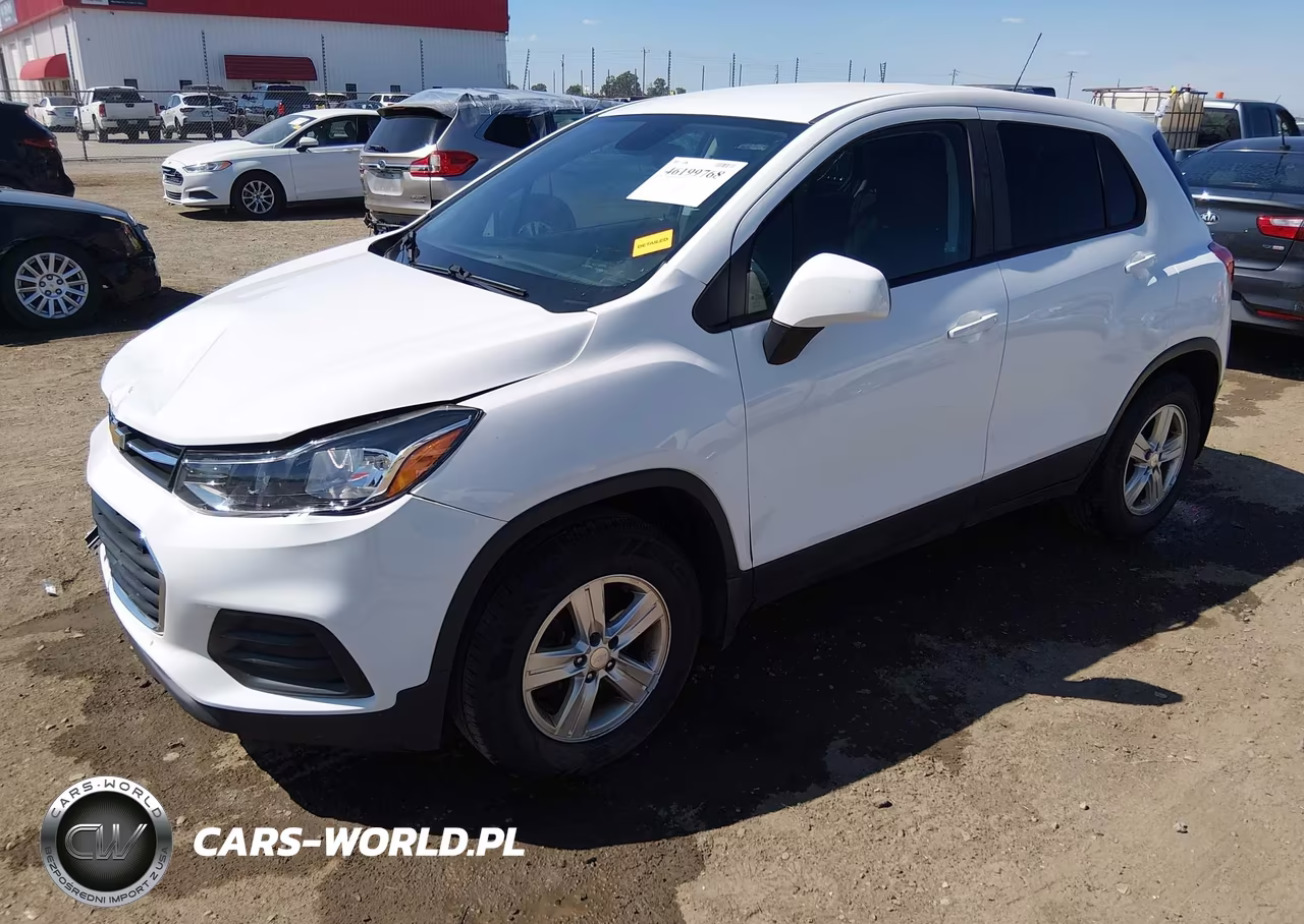 2019 Chevrolet Trax Ls VIN:3GNCJNSB2KL373110 - 2