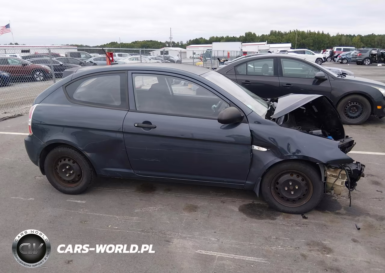 2009 Hyundai Accent Auto Gs VIN:KMHCM36C59U133357 - 14