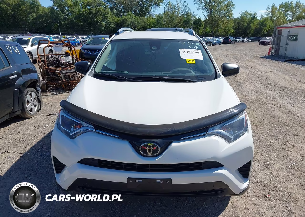 2018 Toyota Rav4 Le VIN:JTMBFREV2JJ745747 - 12