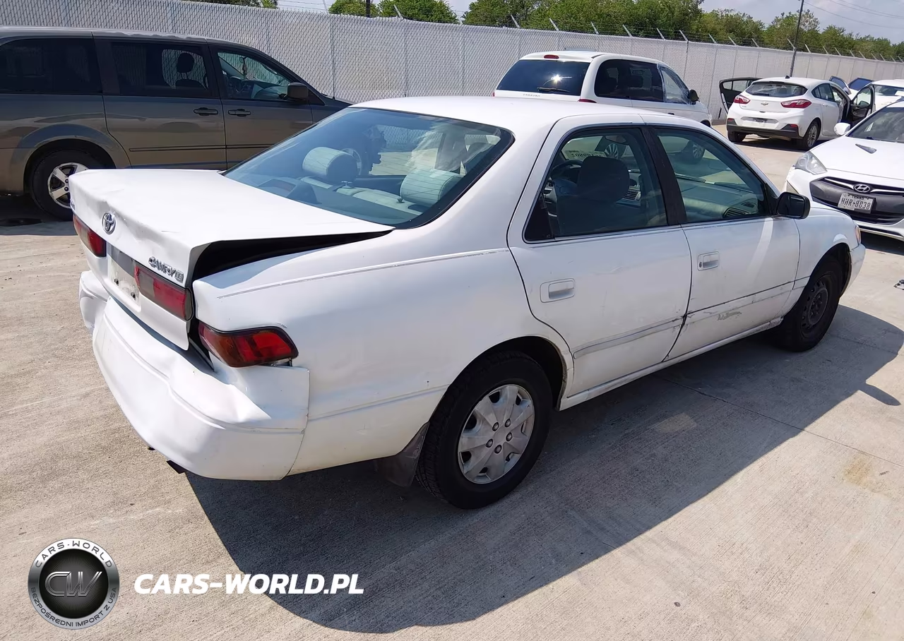1999 Toyota Camry Le VIN:JT2BG22K2X0322592 - 4