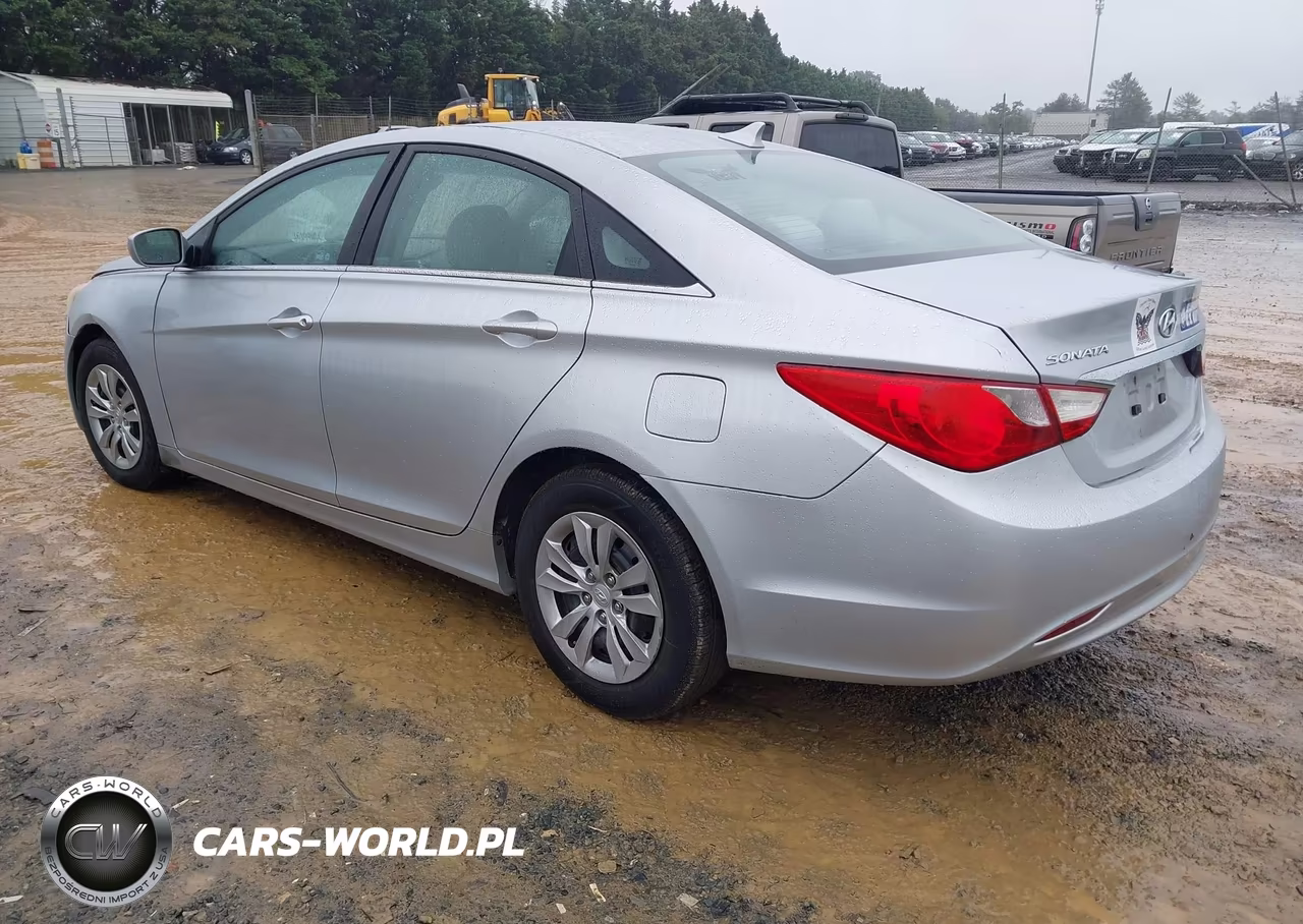2011 Hyundai Sonata Gls VIN:5NPEB4AC9BH055357 - 3