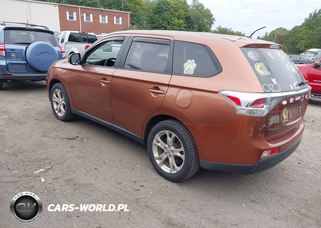 2014 Mitsubishi Outlander Se VIN:JA4AZ3A34EZ000939 - 3