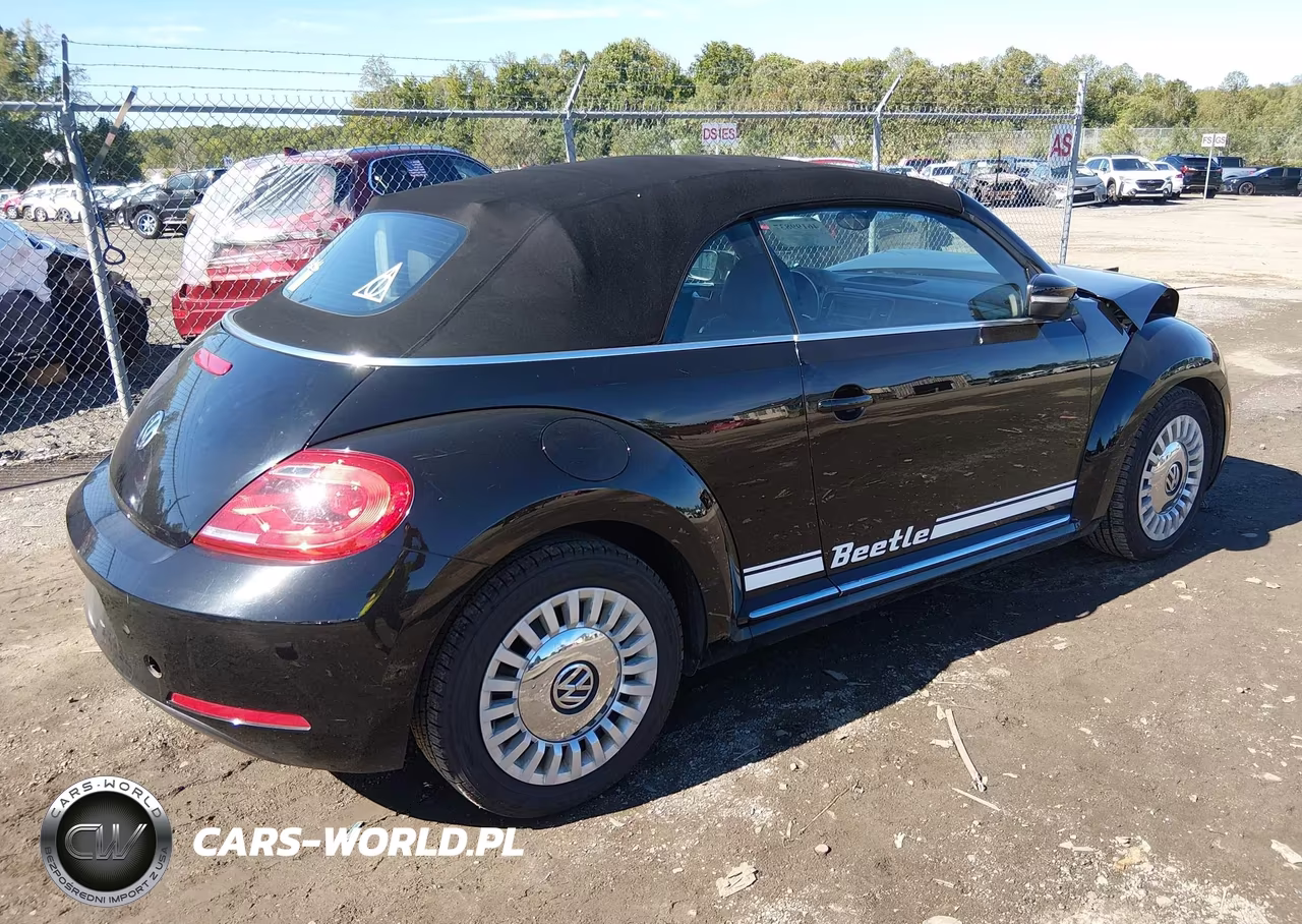 2013 Volkswagen Beetle 2.5L VIN:3VW5P7AT6DM829240 - 4