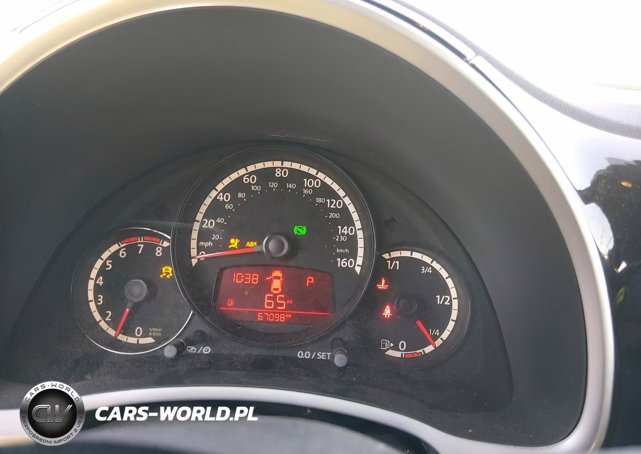 2013 Volkswagen Beetle 2.5L VIN:3VW5P7AT6DM829240 - 7