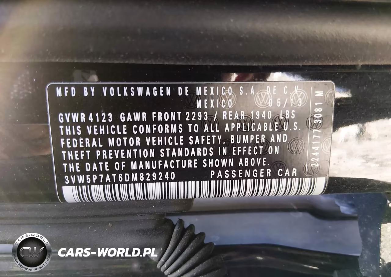 2013 Volkswagen Beetle 2.5L VIN:3VW5P7AT6DM829240 - 9