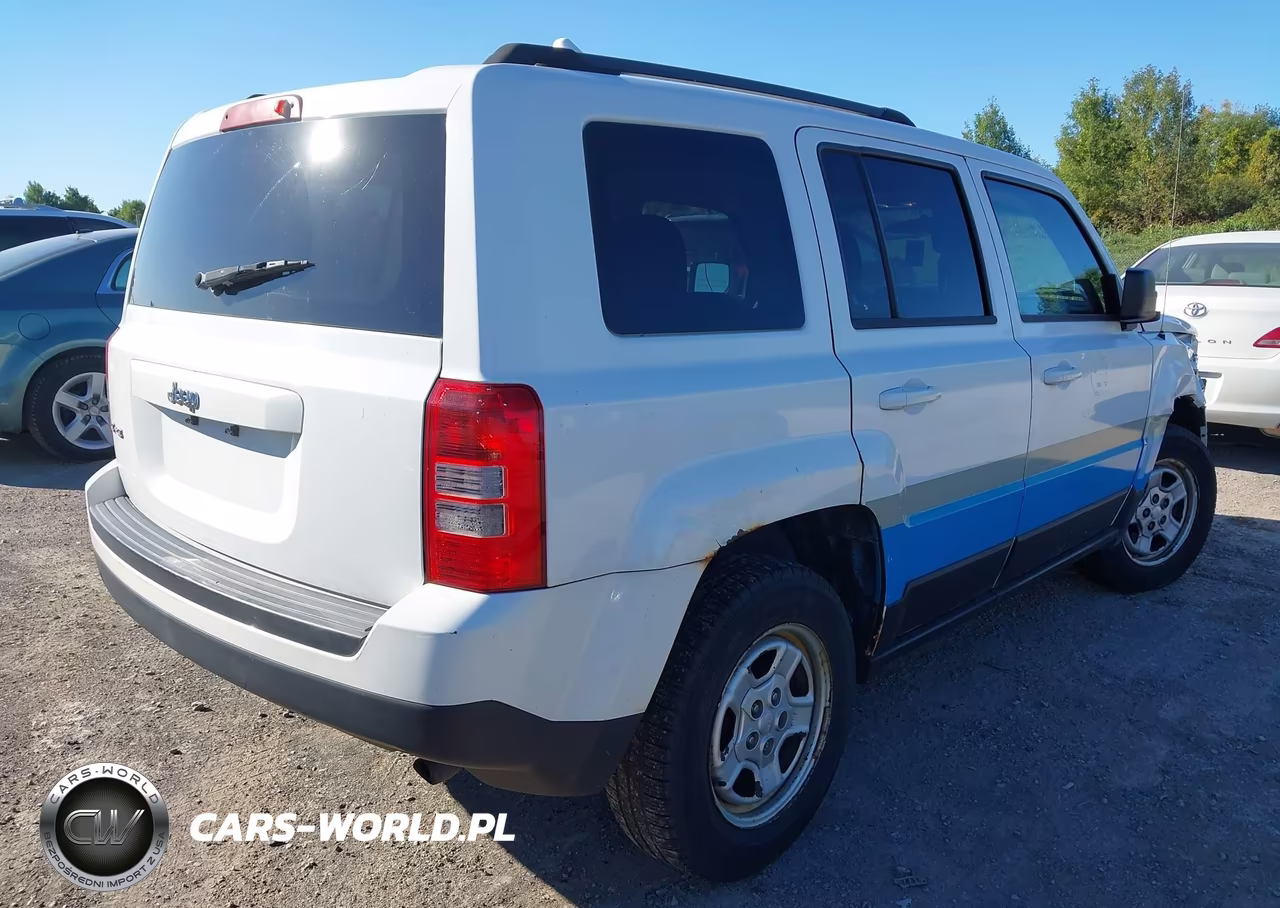 2014 Jeep Patriot Sport VIN:1C4NJRBB3ED598655 - 4