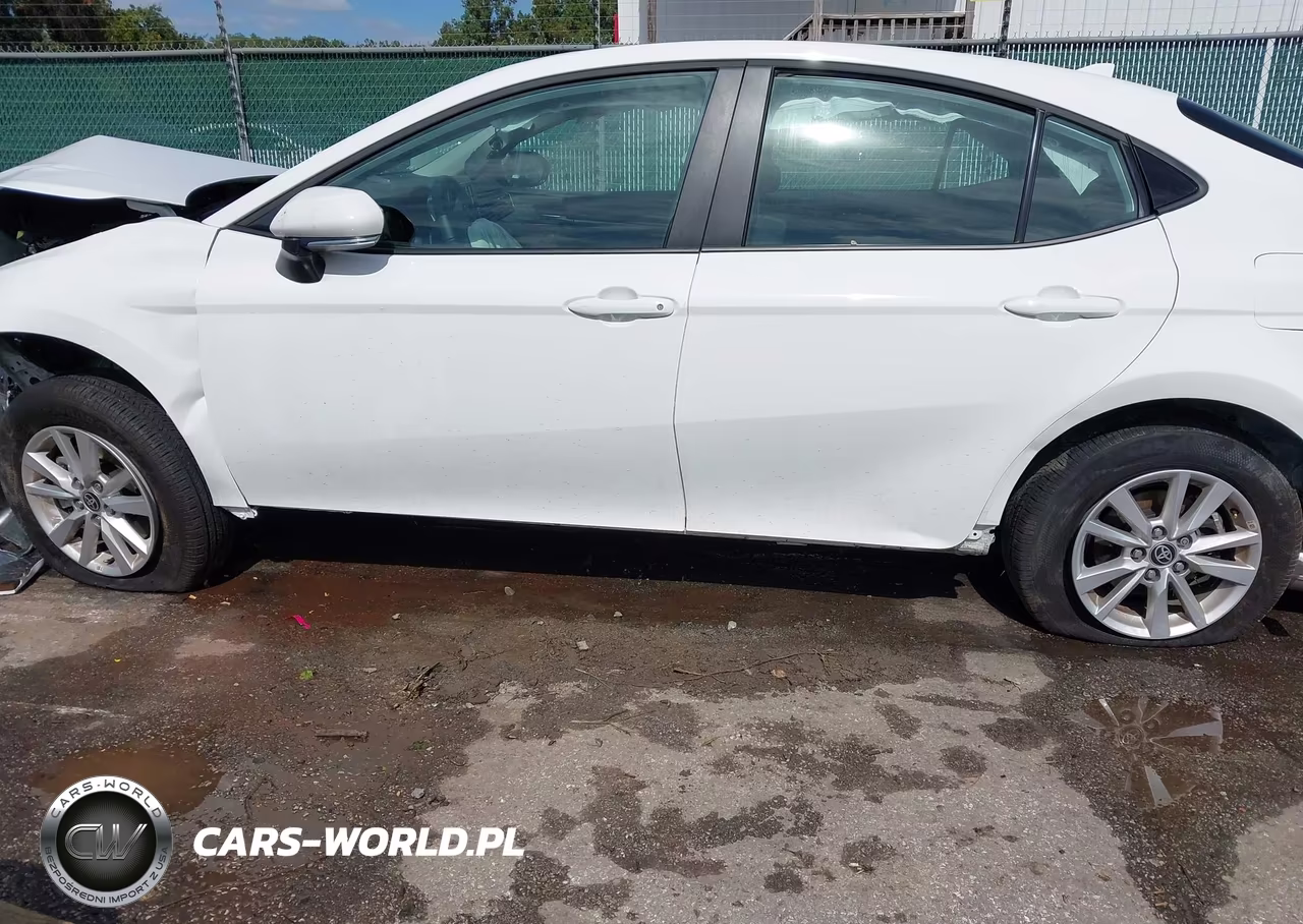 2026 Toyota Camry Le VIN:4T1DAACK6TU210368 - 20