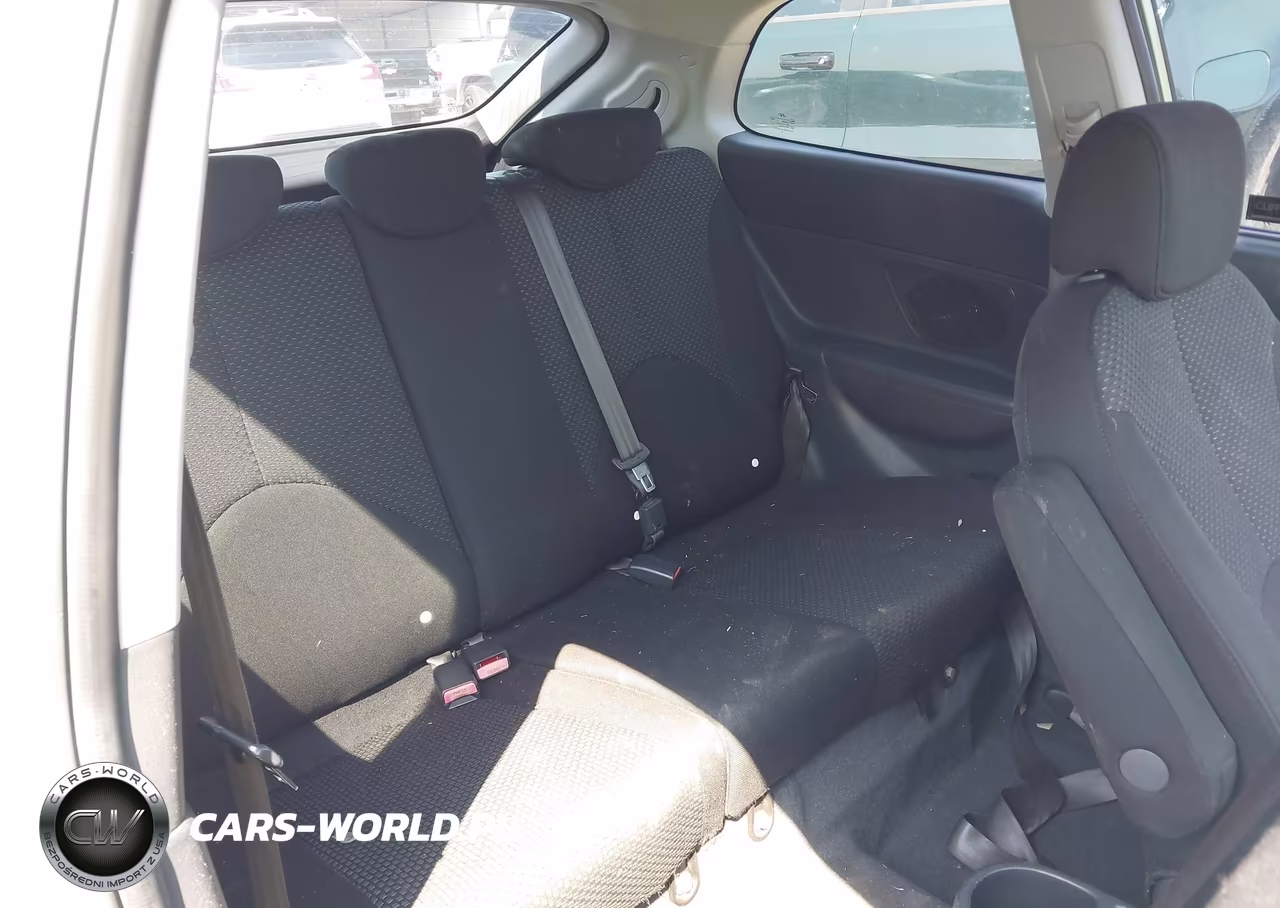 2007 Hyundai Accent Gs VIN:KMHCM36C27U010290 - 8