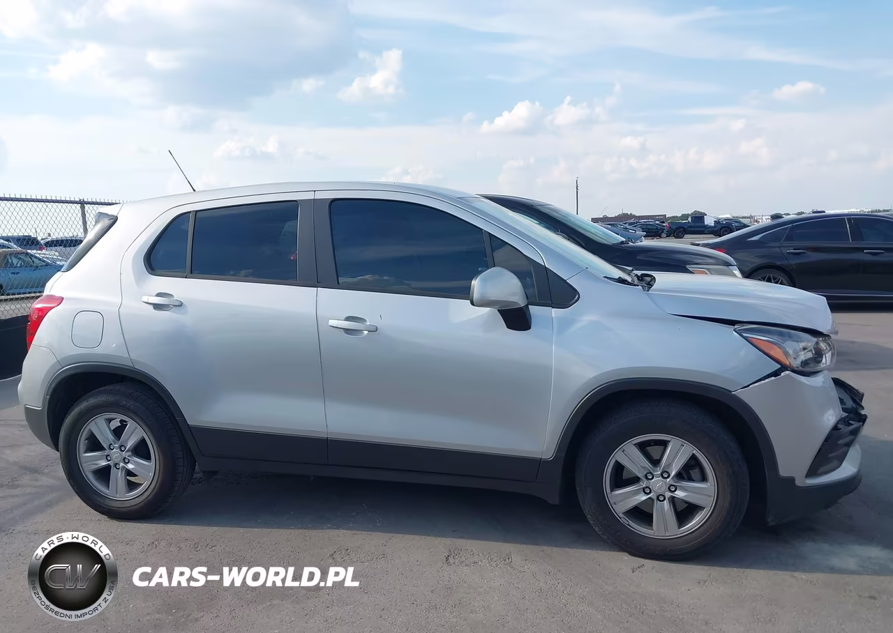 2020 Chevrolet Trax Fwd Ls VIN:3GNCJKSB1LL296343 - 14