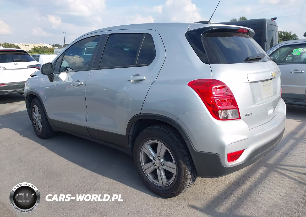 2020 Chevrolet Trax Fwd Ls VIN:3GNCJKSB1LL296343 - 3